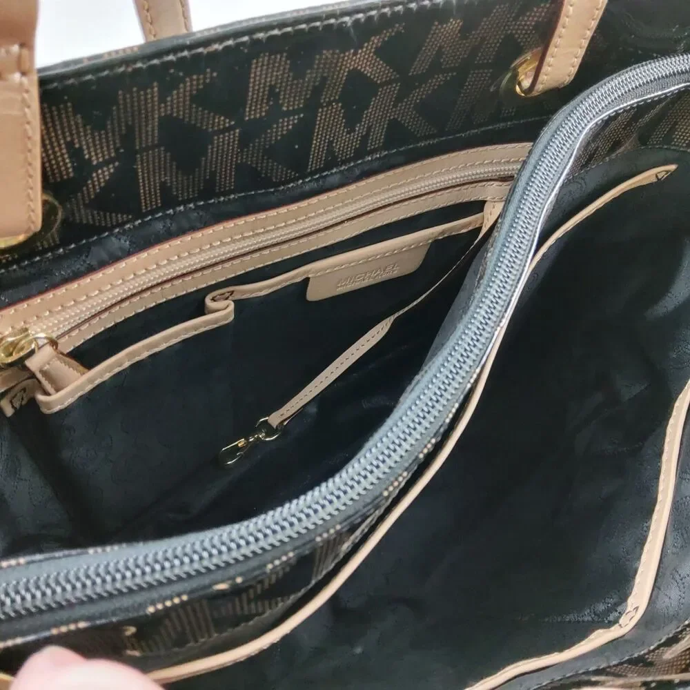 Michael Kors MK Patent Signature Tote Shoulder Handbag Purse DAMAGED